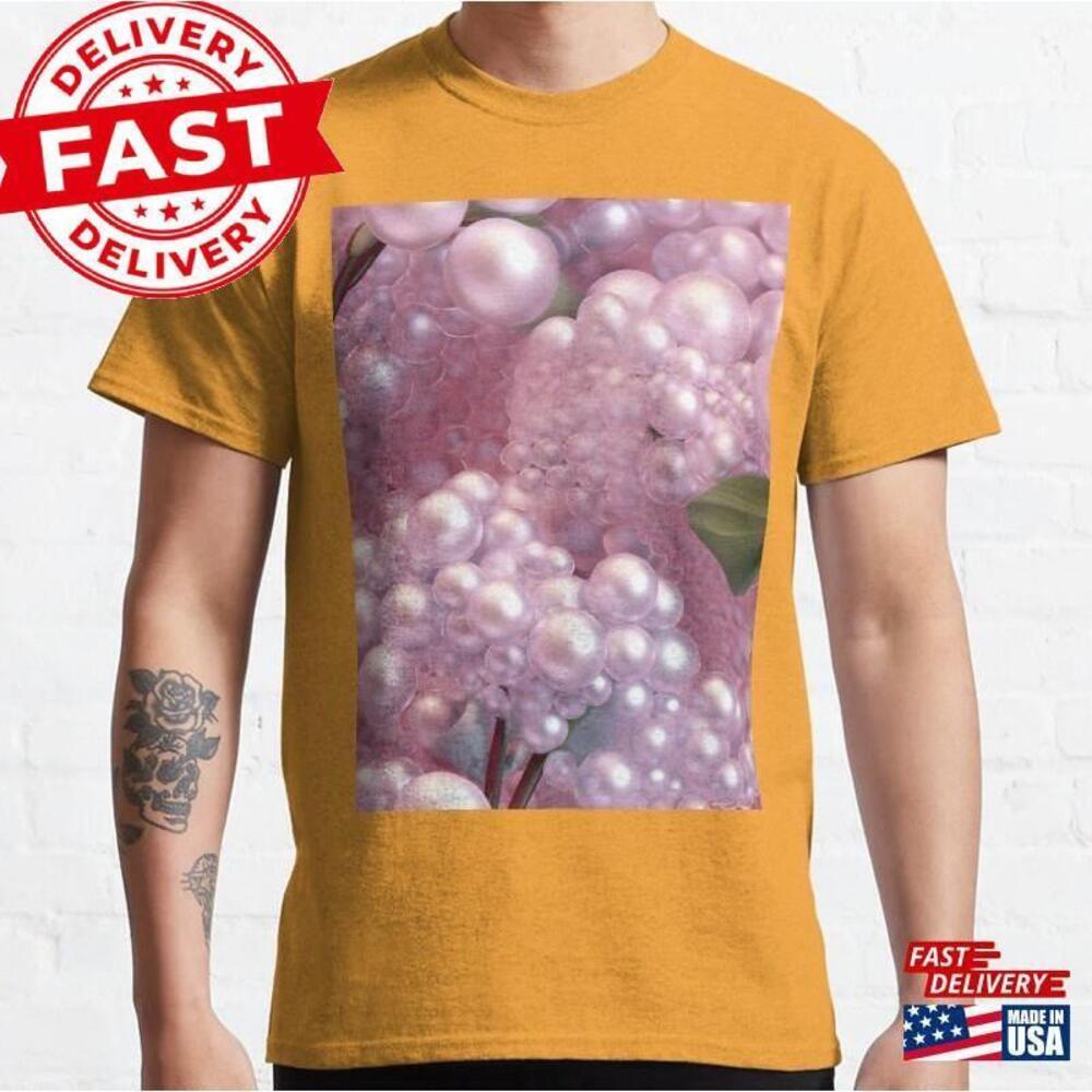 Pearls And Bergenia Flower Seamless Pattern Modern Tee